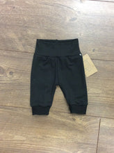 Load image into Gallery viewer, Black solid joggers
