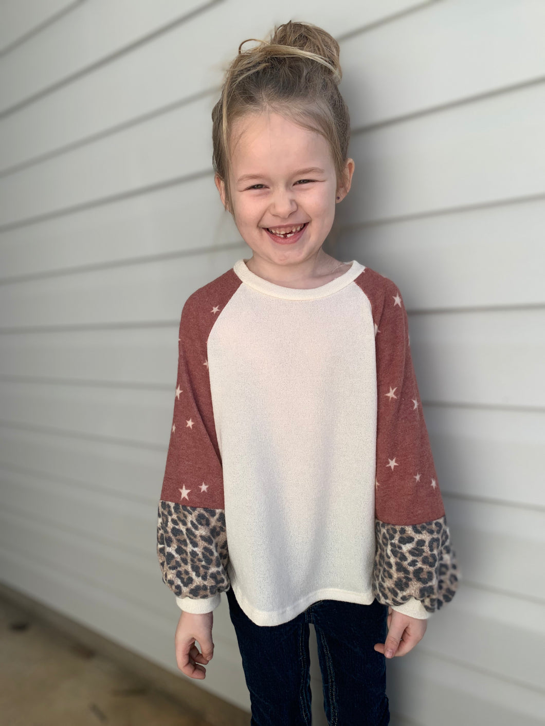Star & Animal Print long sleeve top