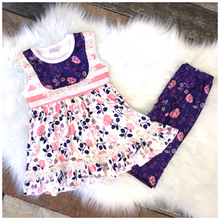 Load image into Gallery viewer, Purple Rose Capri Set
