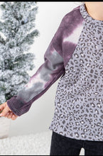 Load image into Gallery viewer, Tie Dye Sleeves Leopard Top
