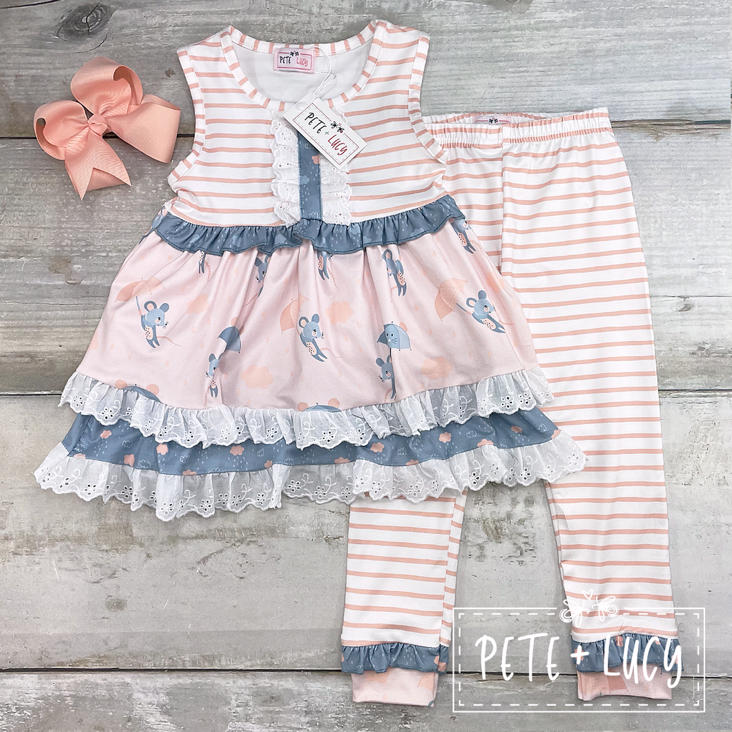 It's Raining Mice Pant Set